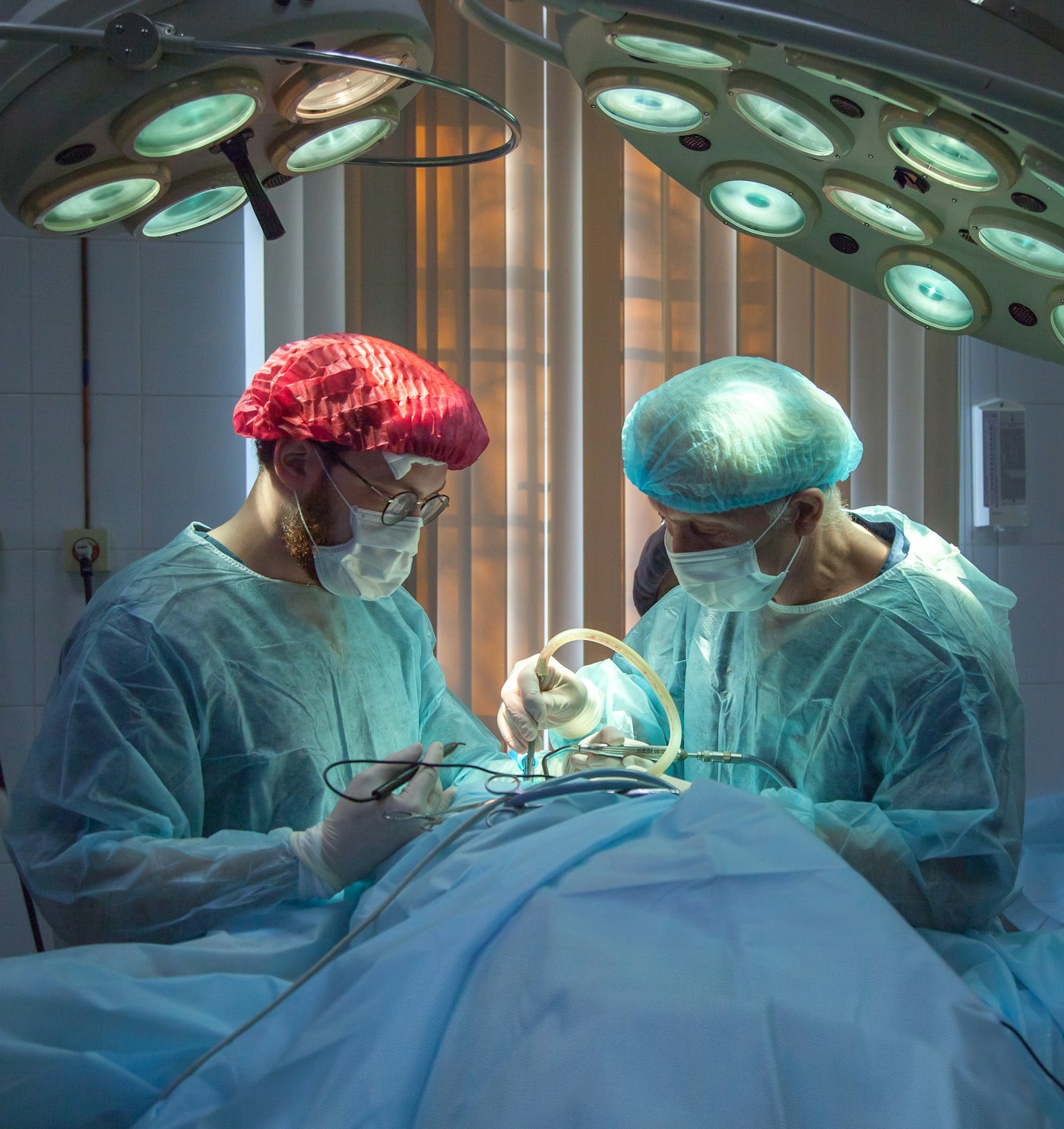 La chirurgie, étape par étape — photographie d’illustration